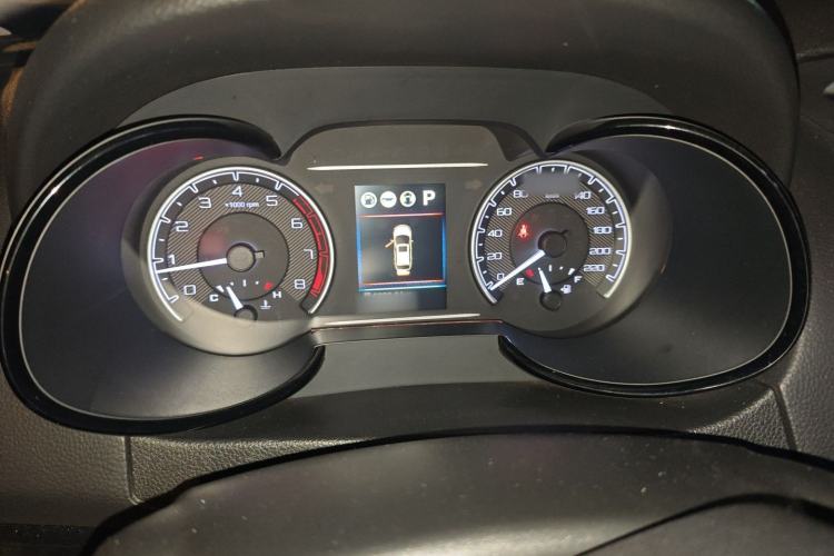 Used Dongfeng Aeolus AX7 2018 Classic 1.6T Automatic Luxury Model
