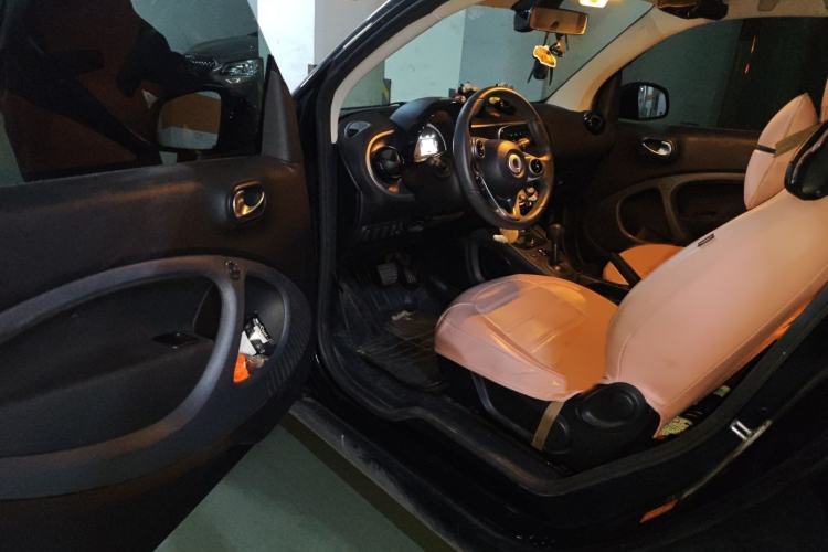 Used  fortwo 2019 0.9T 66kW Hardtop Wind Power Edition China VI