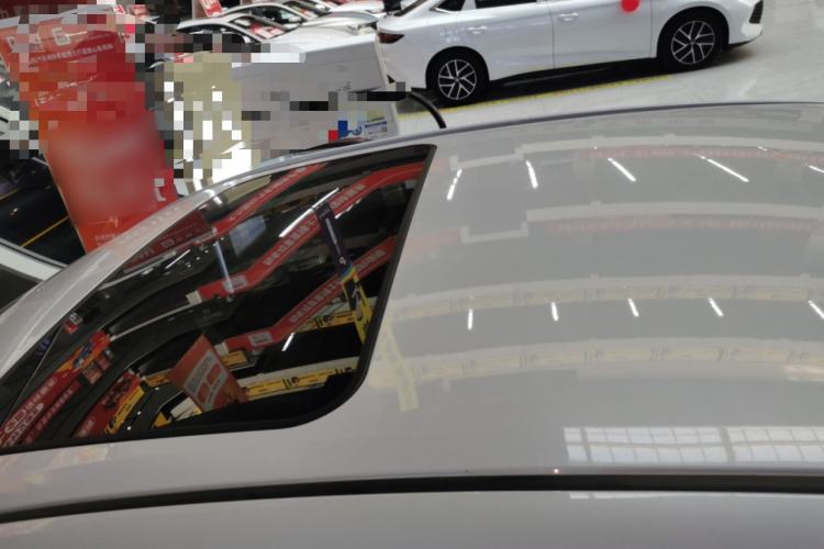 Used Toyota Corolla 2017 Revised Dual-Engine 1.8L E-CVT Elite Edition