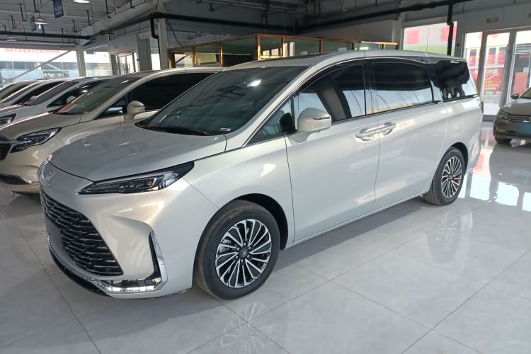 Used Buick GL8 New Energy 2025 Lu Shang Luxury Edition 7-Seater
