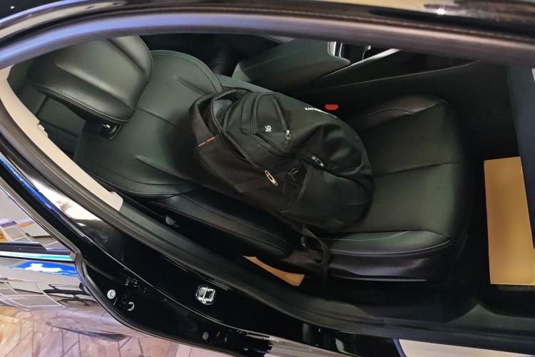 Used Buick LaCrosse 2025 28T Platinum Edition
