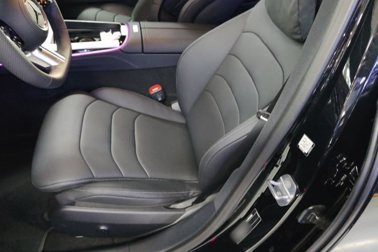 Used Mercedes-Benz E-Class 2024 E 260 L 4MATIC Sport Edition
