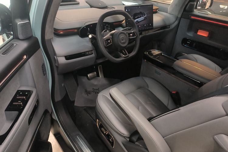 Used Zeekr MIX 2025 Long-Range Intelligent Driving Edition
