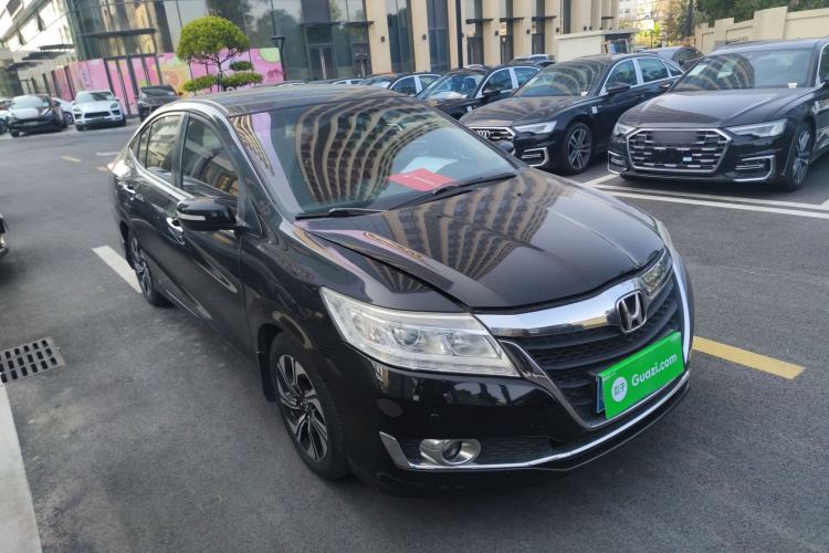 Used Honda Crider 2016 1.8L CVT Luxury Edition
