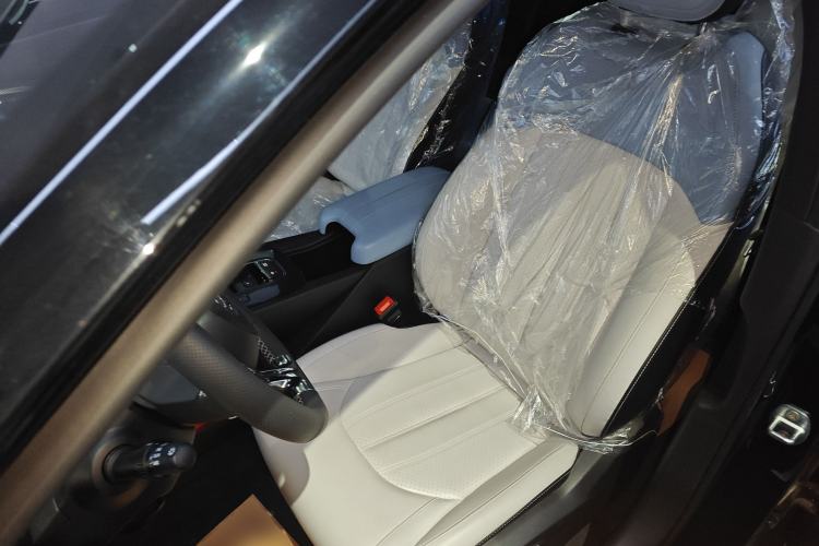 Used GAC Trumpchi EMPOW 2023 Shadow Leopard H Smart Hybrid Edition
