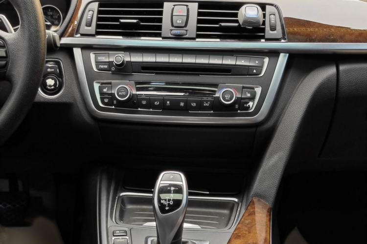 Used BMW 3 Series 2015 320Li Luxury Design Package Premium Edition