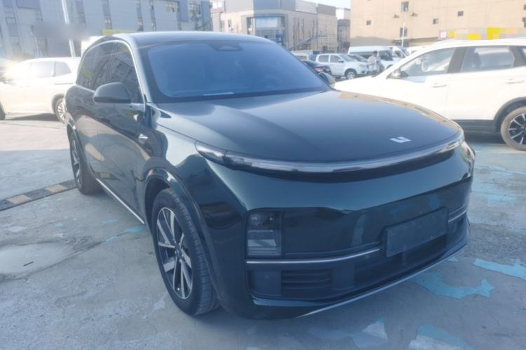 Used Li Auto L8 2023 Pro Model
