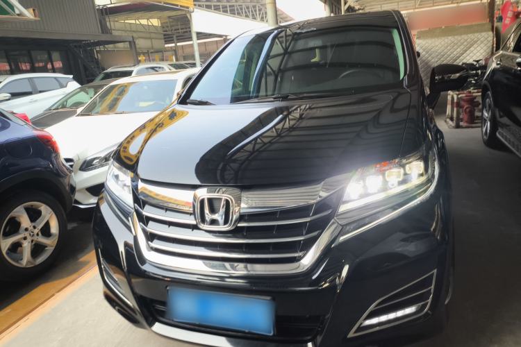 Used Honda Elysion 2016 2.4L Luxury Edition
