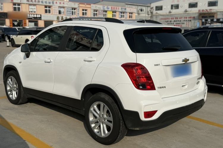 Used Chevrolet Trax 2018 330T Automatic Two-Wheel Drive Elite Model
