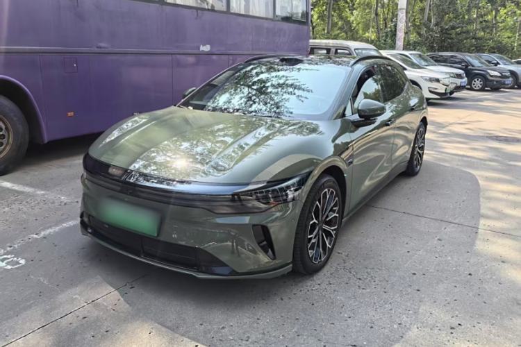 Used Zeekr 7X 2025 100 kWh Long-Range Rear-Wheel Drive with Intelligent Driving Features
