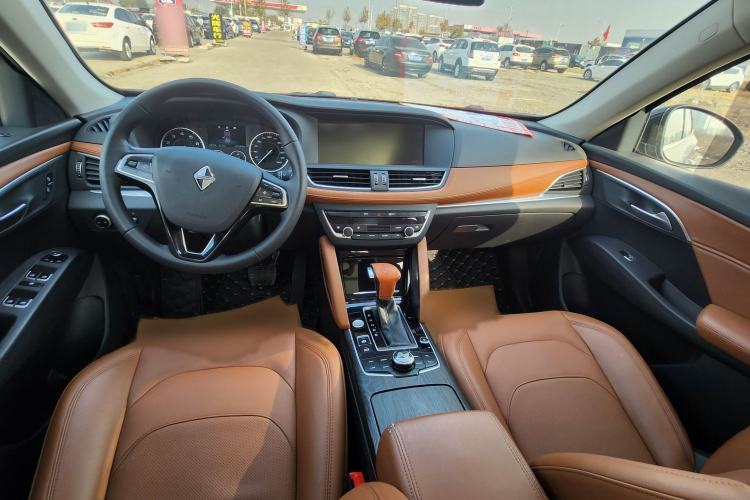 Used BORGWARD BX7 2016 28T 2WD Elite Edition 5-seater
