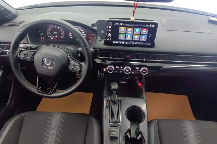 Used Honda Civic 2022 240TURBO CVT Dynamic Edition
