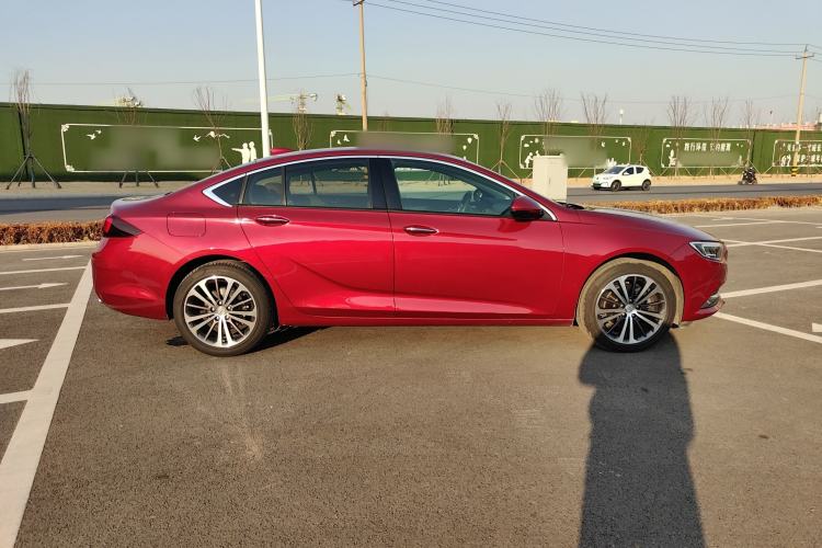 Used Buick Regal 2017 28T Prestige Model
