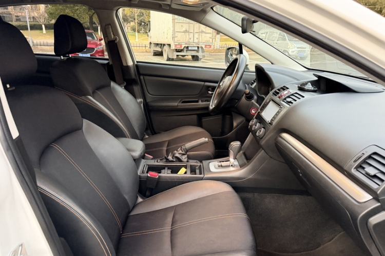 Used Subaru XV 2014 2.0i Comfort Edition
