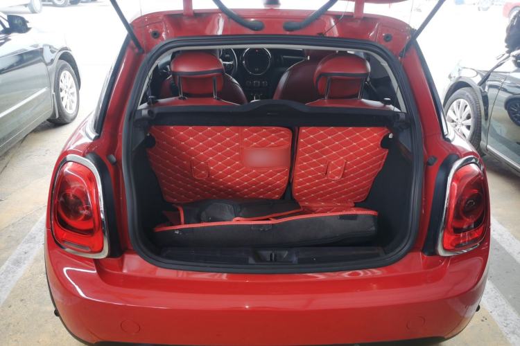 Used  MINI 2019 1.5T ONE PLUS
