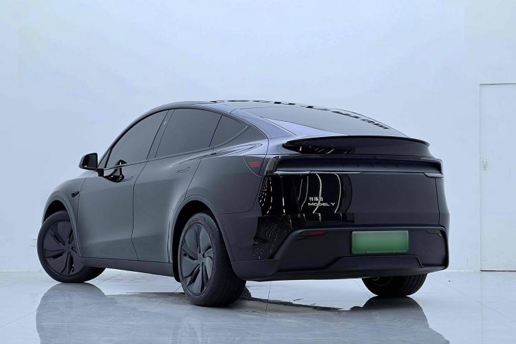 Used Tesla Model Y 2025 Rear-Wheel-Drive Version
