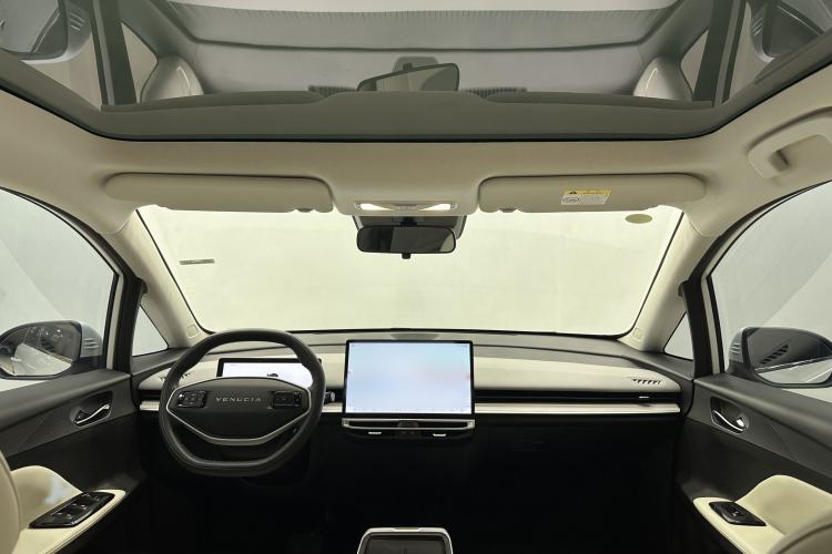 Used Venucia VX6 2023 520 Max