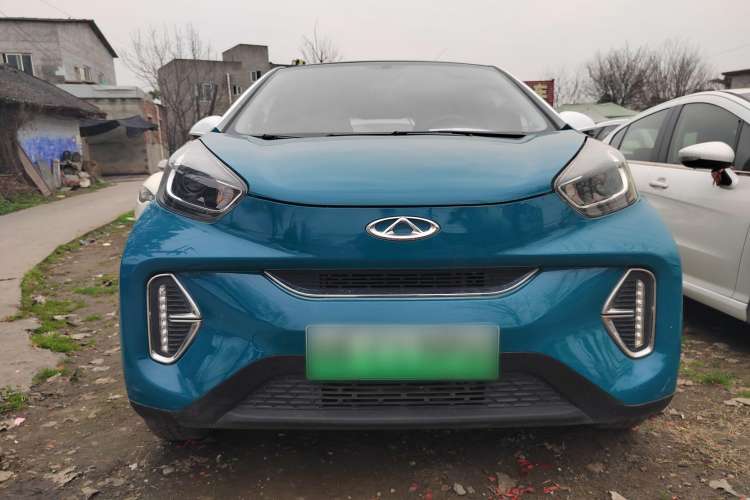 Used Chery Little Ant 2022 Sweet Pink Edition Half-Sugar Version Lithium Iron Phosphate 29.2 kWh 30 kW 301 km
