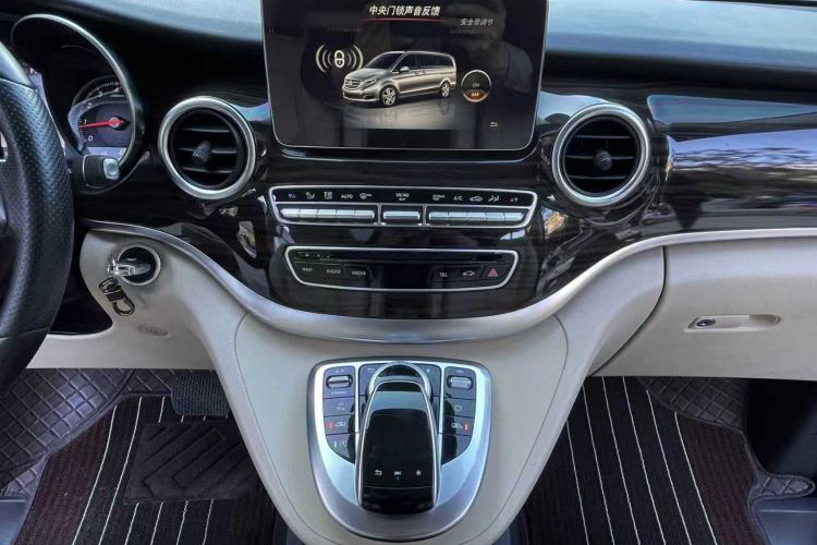 Used Mercedes-Benz V-Class 2018 V 260 Avantgarde Edition China V
