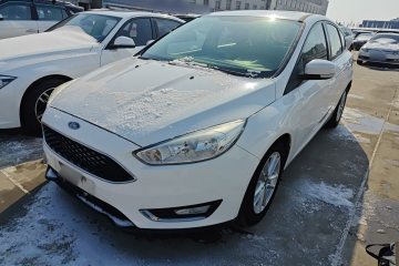 Used Ford Focus 2015 Hatchback EcoBoost 125 Automatic Supreme Style Edition