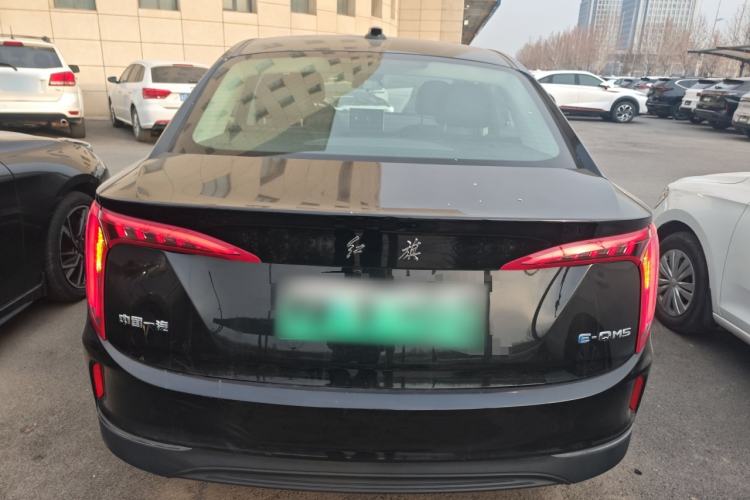 Used Hongqi E-QM5 2022 431 km Charge & Enjoy Edition
