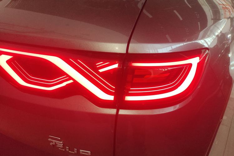 Used BYD Yuan UP 2025 Intelligent Driving Version 401 km Beyond-Range Edition
