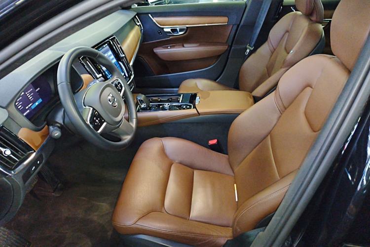 Used Volvo S90 New Energy 2024 Plug-in Hybrid Four-Wheel Drive Long-Range Zhiyi Luxury Edition