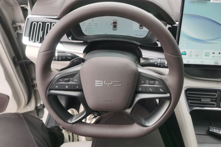 Used BYD Song PLUS New Energy 2025 DM-i Smart Drive 112KM Prestige Model
