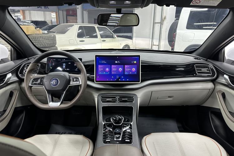 Used BYD Qin PLUS 2023 Champion Edition DM-i 120KM Beyond Model
