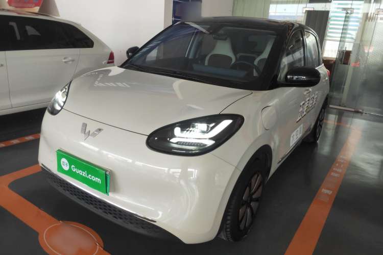 Used Wuling Bingo 2023 333 km Lingxi Connected Version
