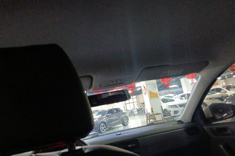 Used Volkswagen Santana 2016 1.6L Automatic Fashion Edition
