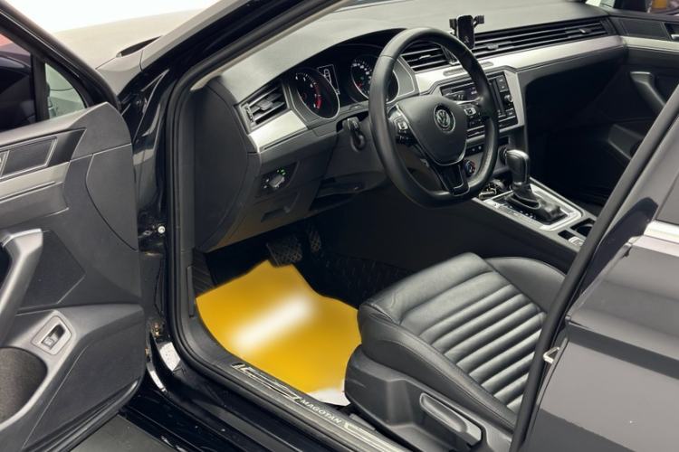 Used Volkswagen Magotan 2019 280TSI DSG Comfort Model China VI Standard
