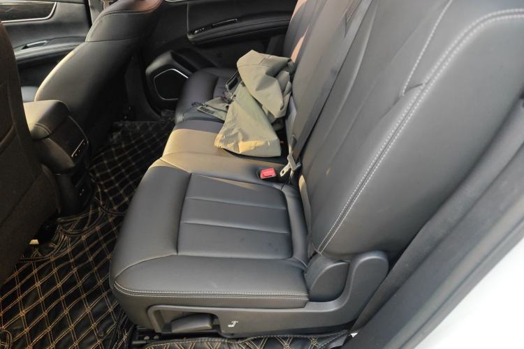 Used BYD Song MAX 2017 1.5T Automatic Smart Connect Elite 7-Seater
