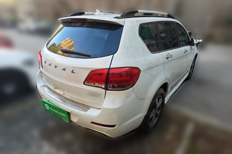 Used Haval H6 2015 Upgraded Model 1.5T Manual Two-Wheel Drive Elite Version
