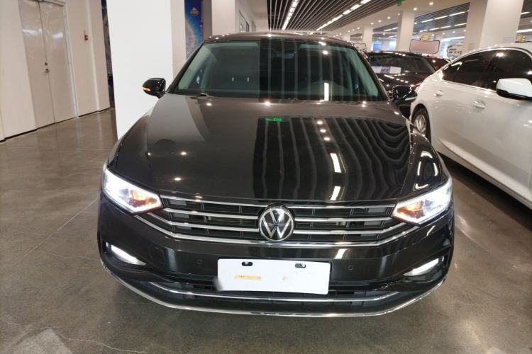 Used Volkswagen Magotan 2020 330TSI DSG Leading Model
