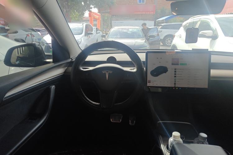 Used Tesla Model Y 2021 Standard Range Rear-Wheel Drive Version
