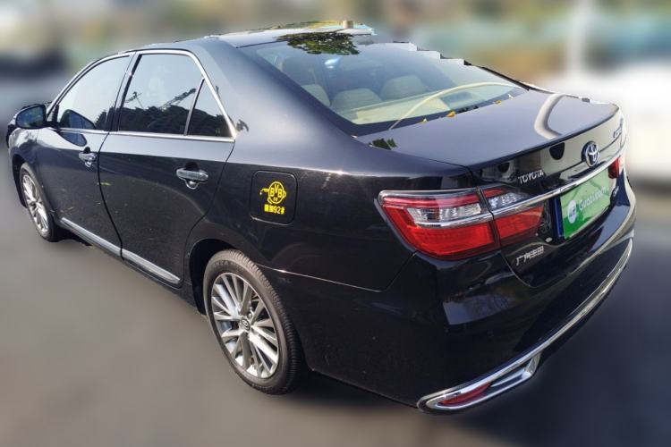 Used Toyota Camry 2016 2.5G 10th Anniversary Deluxe Navigation Edition
