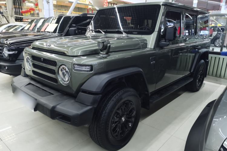 Used 212 T01 2024 2.0T Mechanic