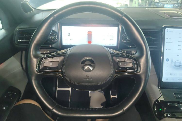 Used Nio ES8 2020 415 km Range 6-Seater Version
