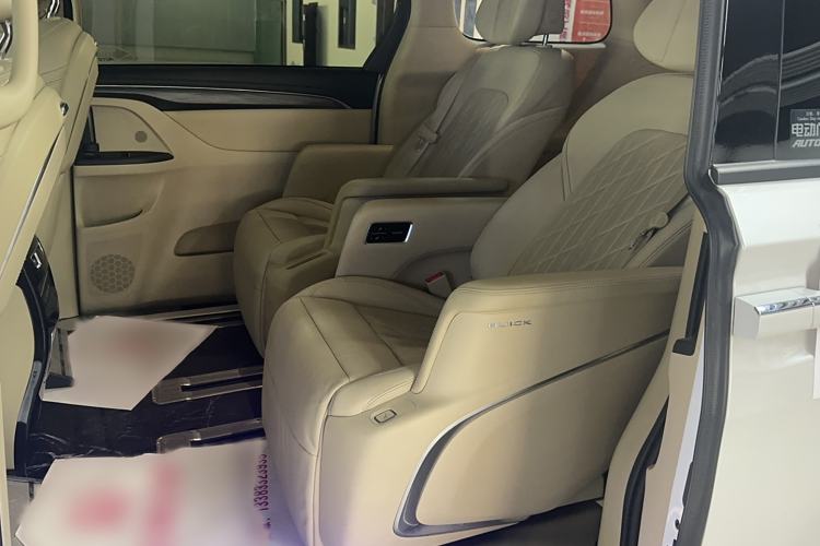 Used Buick GL8 2023 ES Lu Zun Luxury Model
