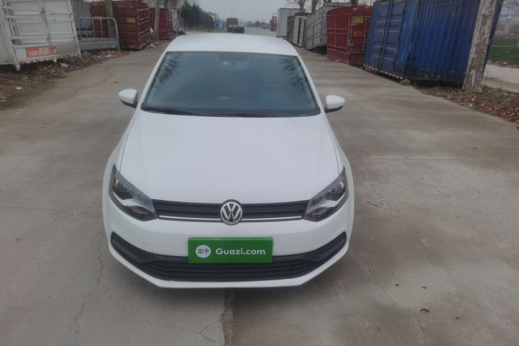 Used Volkswagen Polo 2016 1.4L Manual Fashion Model