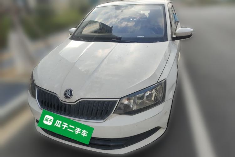 Used Skoda Fabia 2016 1.4L Automatic Car Enjoy Edition
