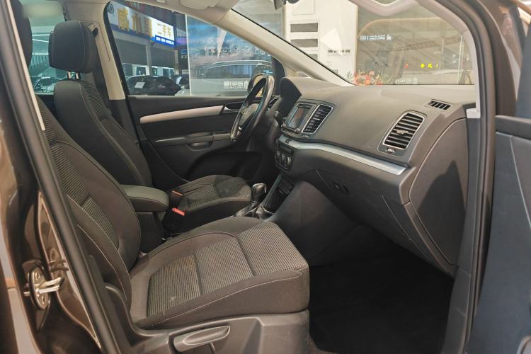 Used Volkswagen Sharan 2018 380TSI Comfort Edition 7-Seater
