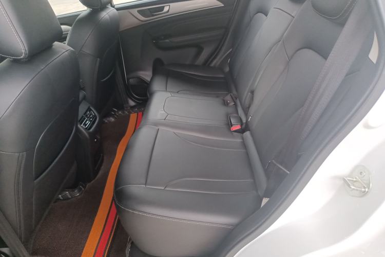 Used Haval M6 2021 PLUS 1.5T DCT Luxury Smart Connectivity Model
