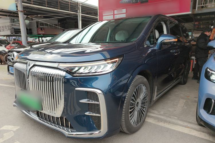 Used VOYAH Dream 2025 PHEV Four-Wheel Drive Excellence Kunpeng Edition