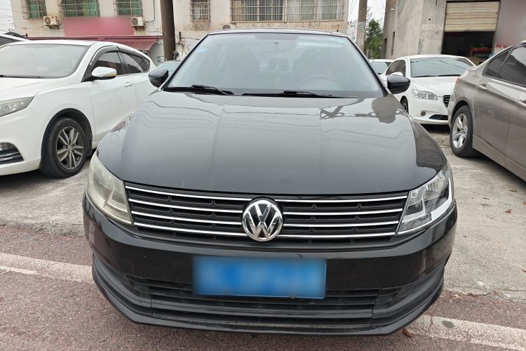 Used Volkswagen Lavida 2017 1.6L Manual Fashion Edition
