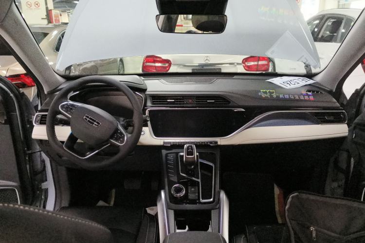 Used Geely Auto Emgrand X7 Sport 2022 Boyue X 1.8TD DCT ZhiZun Edition
