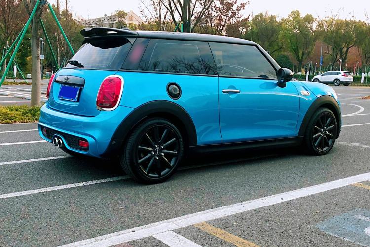 Used  MINI 2018 2.0T COOPER S Classic Edition