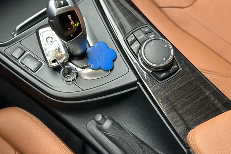 Used BMW 3 Series GT 2014 320i Design Package Model
