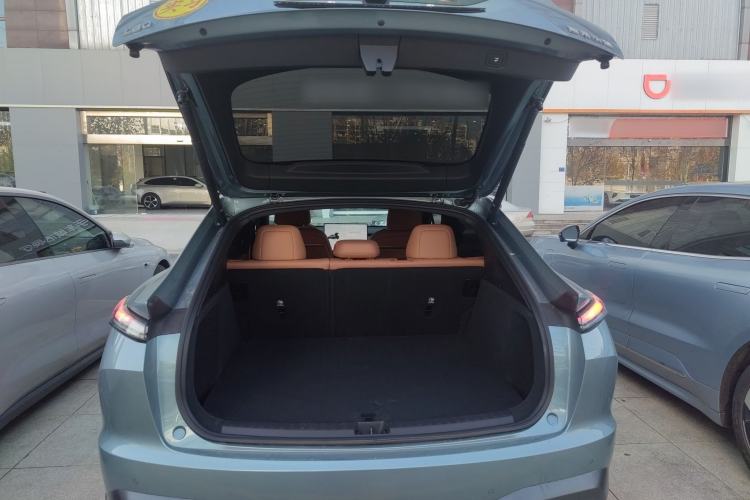 Used ONVO L60 2024 60 kWh Rear-Drive Version
